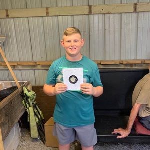 Meet your Posher, Ethan